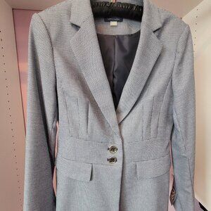 Tommy Hilfiger Navy/White Houndstooth Suit Jacket.  Size 6